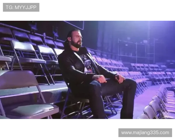 WWE全球直播震撼上演,热血对决引爆激情之夜 WWE全球直播震撼上演,热血对决引爆激情之夜